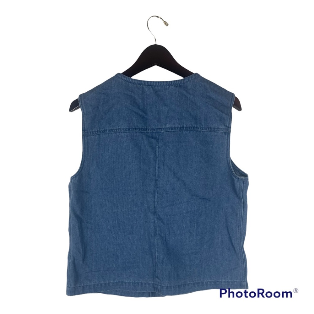 Harley Davidson Woman’s Vest Size Medium - Picture 2 of 3